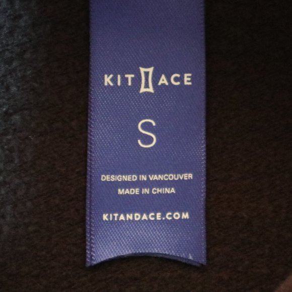 Kit + Ace Navy Short Sleeve Turtleneck - Picture 5 of 7